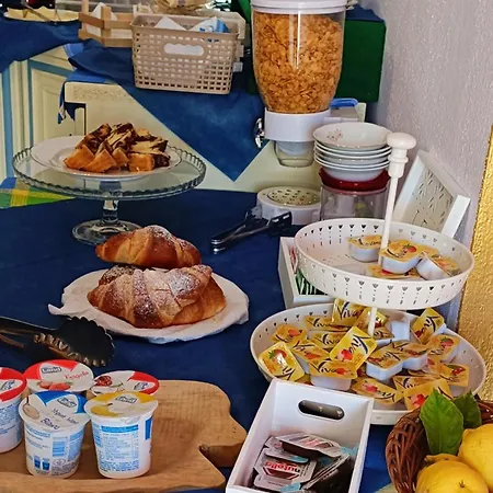 Bed & Breakfast Da Antonella Posada (Sardinia)