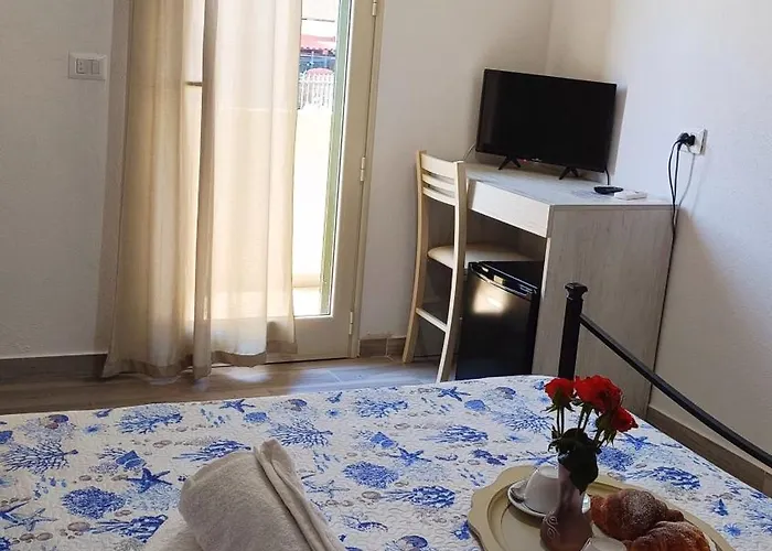 Frühstückspension Da Antonella Posada (Sardinia)